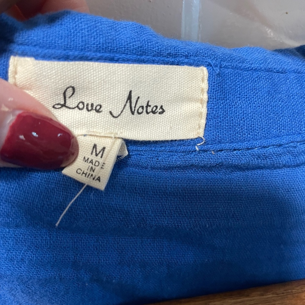 Love Notes Gauze Cropped Button Down Blue size M - Picture 3 of 4